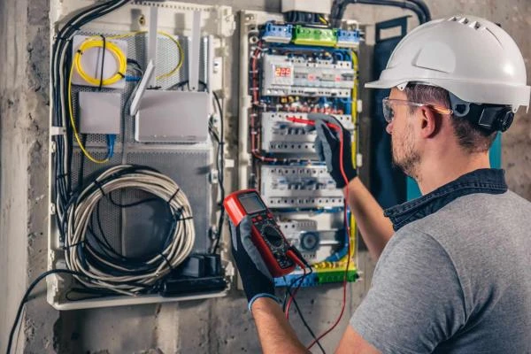 Faire appel à un électricien à Barentin